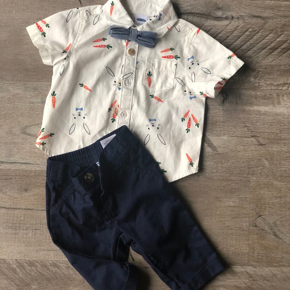 Old Navy baby boys Easter outfit, bunnies/carrots